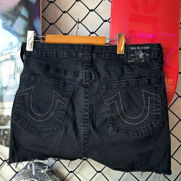 Cut Off True Religion Shorts - Picture 3 of 9